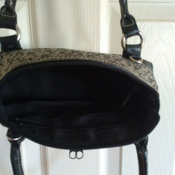 Little black and gray purse - Picture 4 of 4